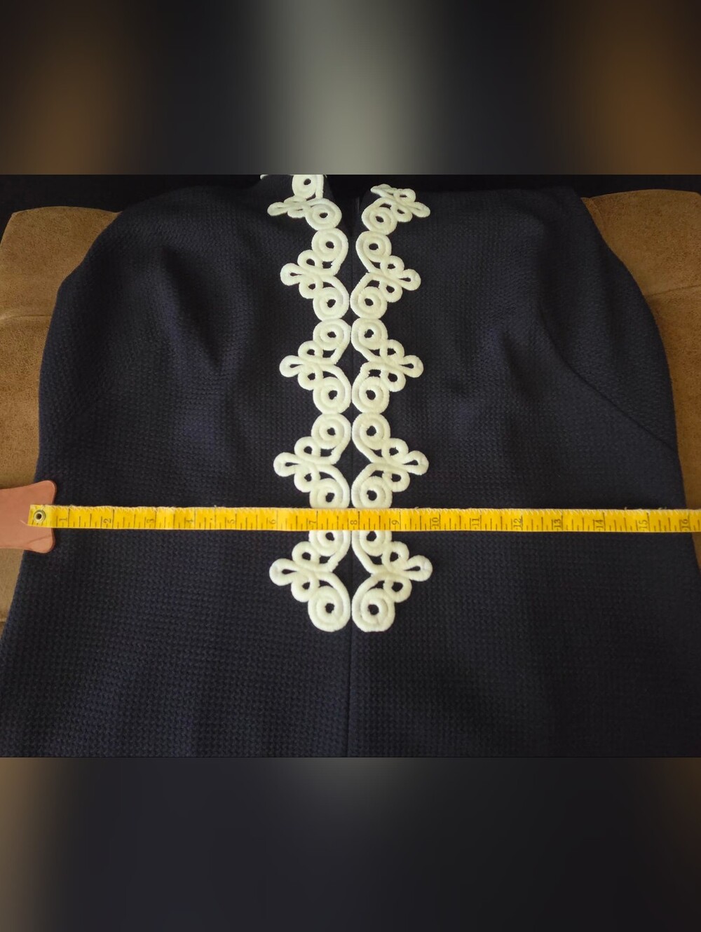 Women's Vince Camuto Navy Blue Dress with White Trim ~ Size 8 - Picture 10 of 11